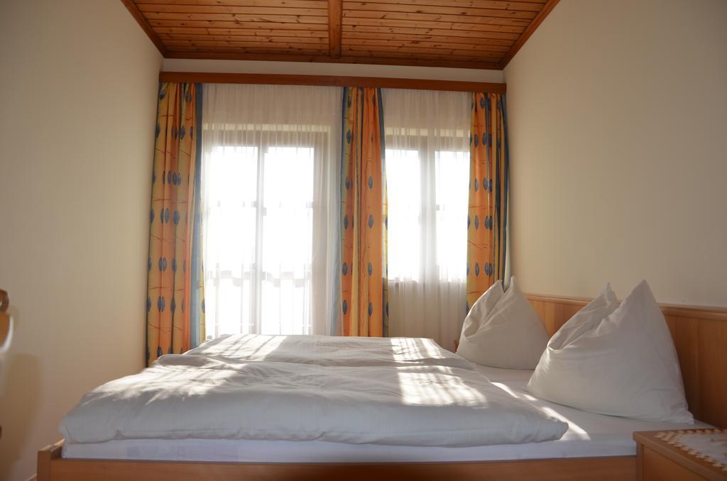 Apartament Urlaub Am Kraeutlhof In Mariapfarr Pokój zdjęcie
