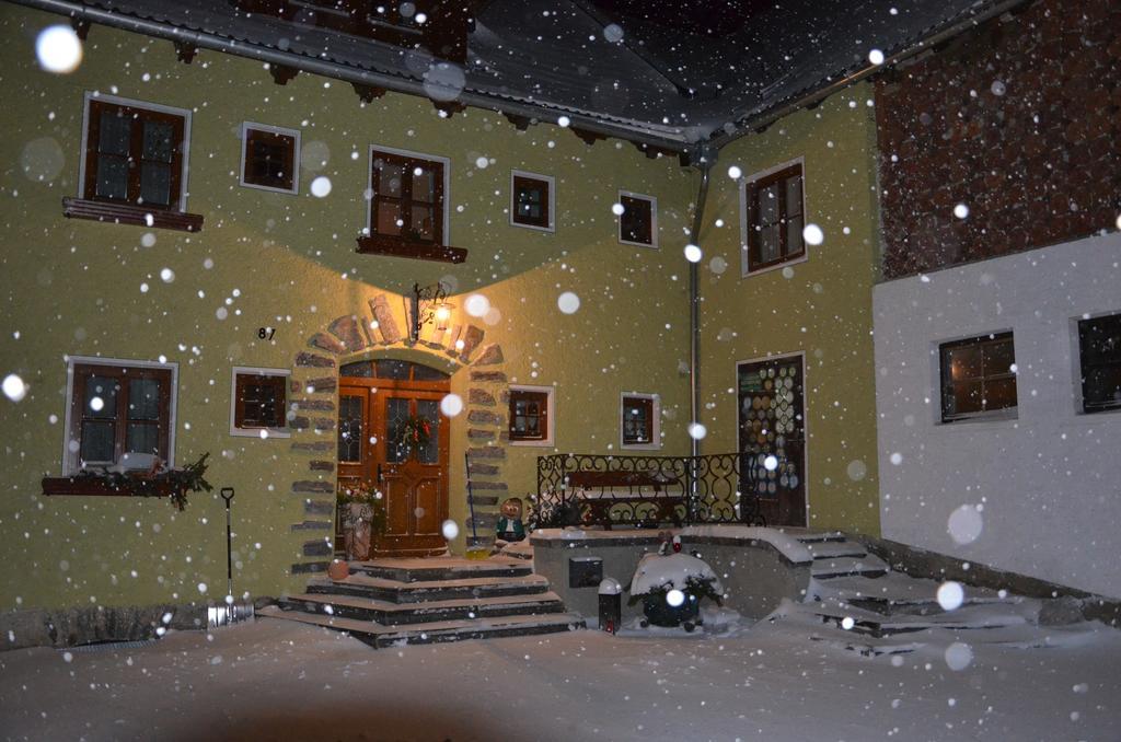 Apartament Urlaub Am Kraeutlhof In Mariapfarr Pokój zdjęcie